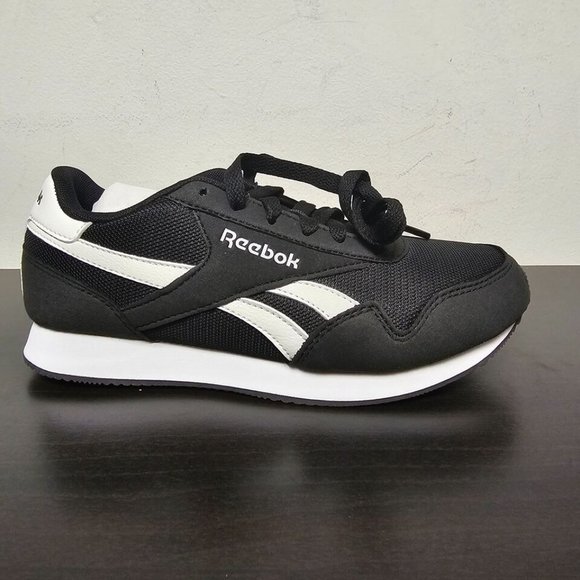 Reebok Classic Lace-Up Sneakers Jogger Size 5 W Black / White New in Box! - Picture 5 of 9